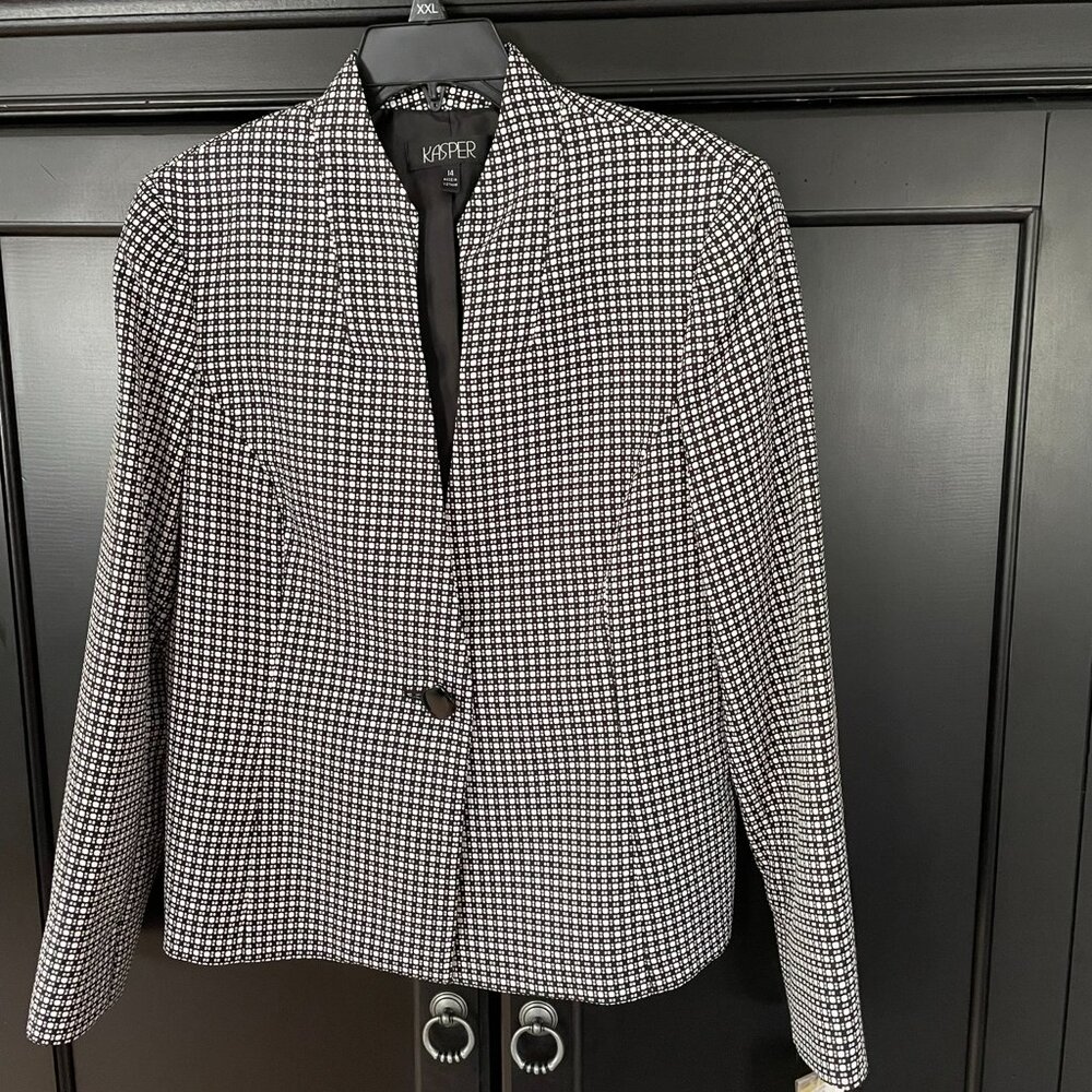 Long Sleeve Women Suit Jacket by Kasper, Size 14, NWT